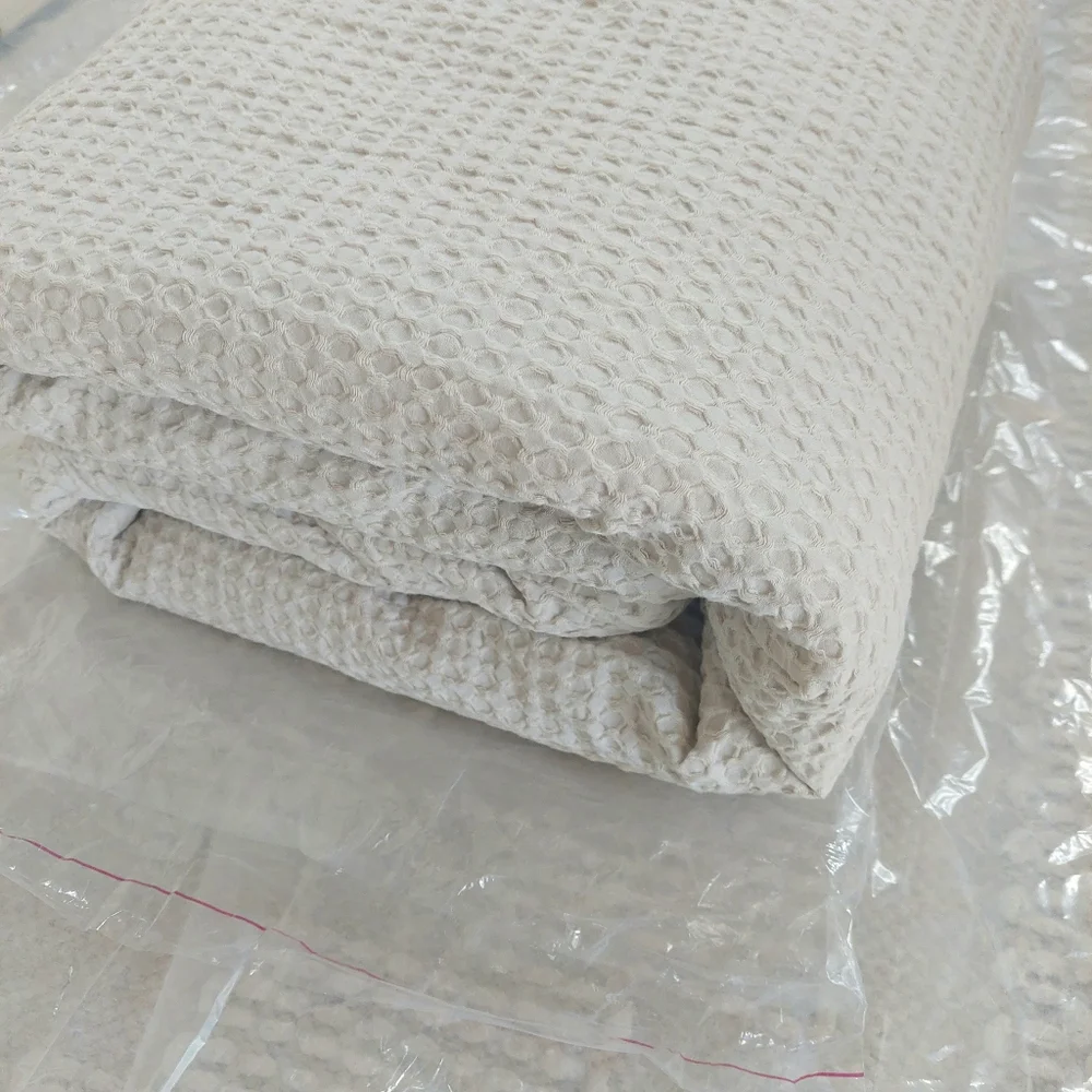 Quince 100% Organic Cotton Waffle Light Gray Duvet Cover! King/ Cal King  (405)